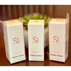Giorgio Armani - Bundle of 3 "Si" Eau de Toilette/Her, Mini 7ml (.23 fl oz) Each